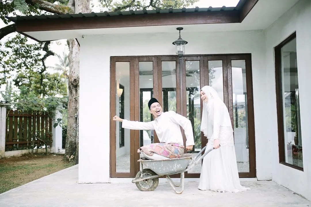 20 Foto Yang Membuktikan Kalau Nikah Itu Menyenangkan. Duh, Bikin Pengen Cepat-cepat Jadi Pasangan Halal 29