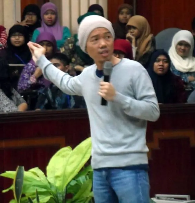 Mungkin Bang Tere Liye Sedang Lelah, Hingga Lupa Sejarah Indonesia ~ 7