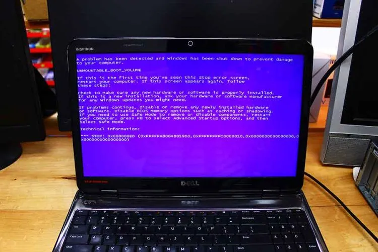 Punya Laptop Tua yang Sering Eror? 8 Hal Ini Pasti Sering Kamu Rasakan 10