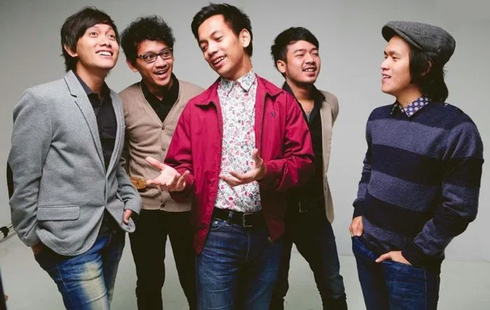 10 Lagu Buat Kamu yang Ditinggal Nikah Mantan atau Gebetan 14