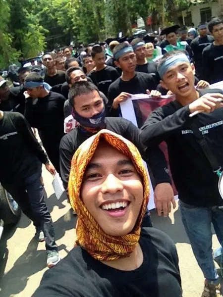 9 Hal Kocak Dari Pendemo Di Indonesia yang Ngga Bakal Kamu Temukan Di Negara Manapun 17