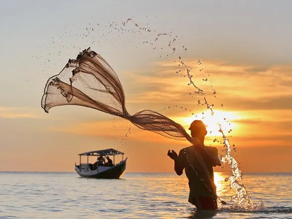 Inilah 12 Foto Traveling Terbaik Hasil Bidikan Fotografer dengan Latar Budaya dan Alam Indonesia. Mana yang Kamu Suka? 13