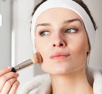 Bingung Make Up yang Pas Buat Pergi Kondangan? Tenang, 11 Tips Ini Bisa Kamu Praktikkan! 15