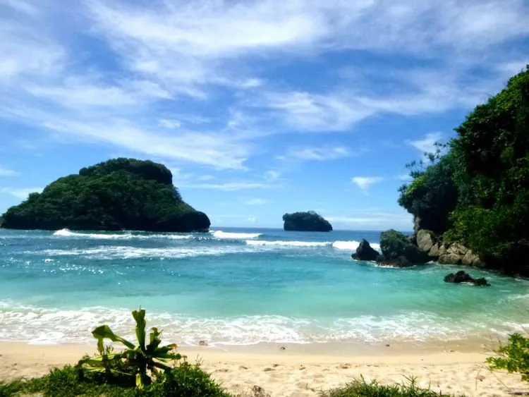 Bingung Liburan Mau Camping Ke Mana? 8 Destinasi di Malang Ini Wajib Kamu Coba! 9