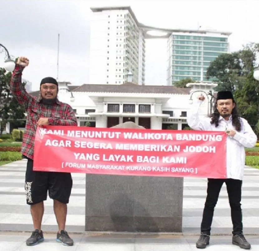 9 Hal Kocak Dari Pendemo Di Indonesia yang Ngga Bakal Kamu Temukan Di Negara Manapun 11