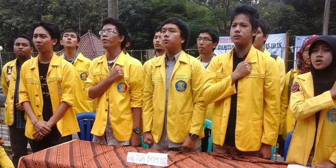Ketemu Jodoh Waktu Kuliah Itu Bonus Semata. 9 Hal Ini Bikin Kamu Bersyukur Menjomblo Selama Mahasiswa 14