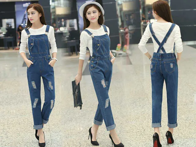 Pakai Jeans Memang Bikin Bebas Bergerak. Ini Curhatan Kamu yang Kemana-mana Sukanya Pakai Jeans 14