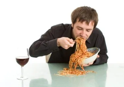 Punya Kebiasaan Makan Cepat? Hati-Hati, Kamu Bisa Kena 7 Efek Ini! 13