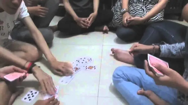 Lupakan HP dan Mainkan 6 Game Ini Waktu Nongkrong Bareng Temanmu. Bakal Lebih Seru! 9