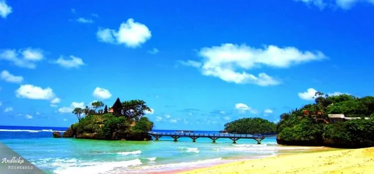 Bingung Liburan Mau Camping Ke Mana? 8 Destinasi di Malang Ini Wajib Kamu Coba! 12