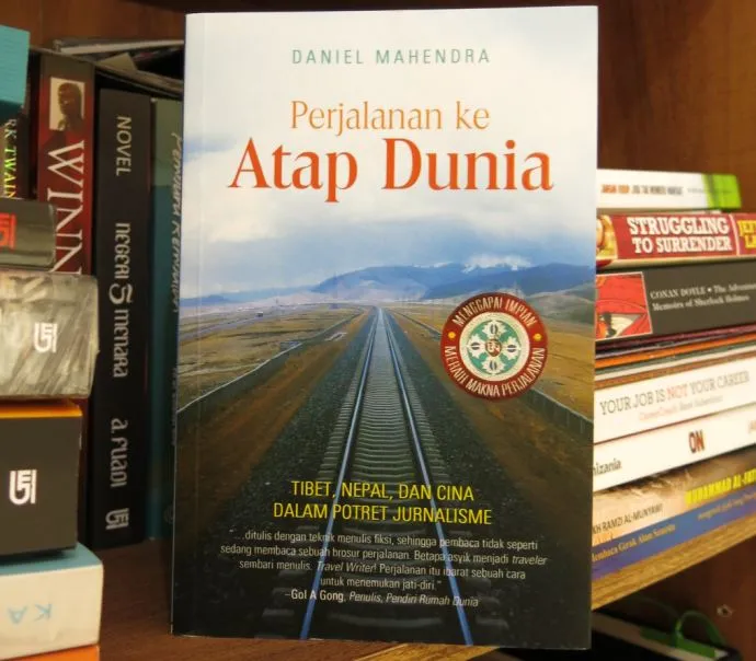 Travelers, Inilah 10 Buku Traveling yang Inspiratif! Setelah Membacanya Tuntas Bakal Bikin Kamu Pengen Jelajahi Dunia! 18