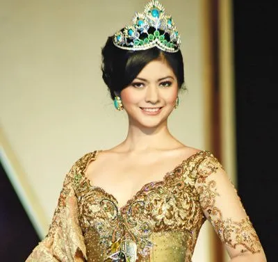 7 Artis yang Sempat Punya Masalah Serius dengan Ibunya. Jangan Ditiru Ya, Guys 11