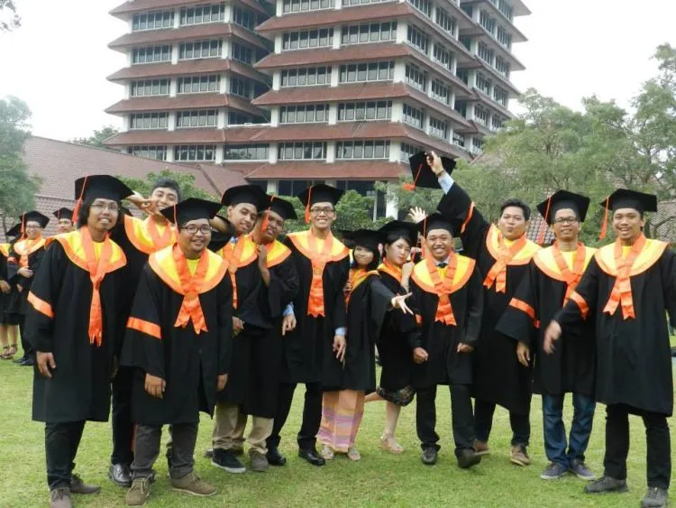 Beda Pendapat Dengan Orang Tua Itu Biasa. Kalau Soal Kuliah yang Jadi Masalah, Ini 9 Cara Menyikapinya 17