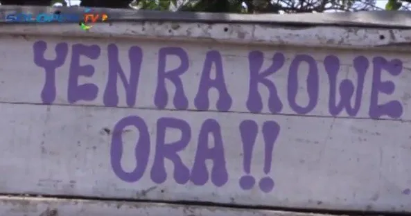 19 Ragam Tulisan Absurd di Truk yang Dijamin Bikin Ketawa Ngakak 26