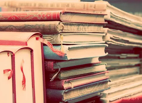 Kamu yang Dulu Suka Menulis Diary, Pasti Paham Hal-hal Unik Di Artikel Ini! 13