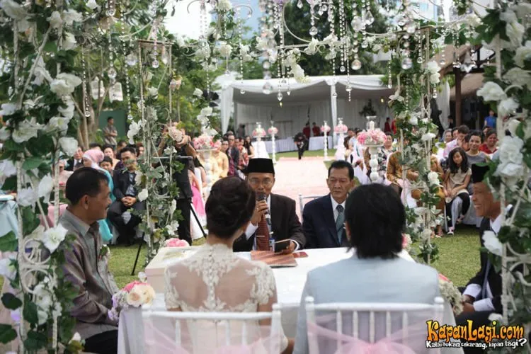 Kepadamu Calon Ibu Mertuaku: Pernikahan Hanyalah Sekali Seumur Hidup. Biarkanlah Aku Dan Anakmu yang Mengonsep Pernikahan Ini 12