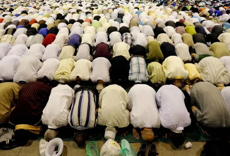 Hal-hal yang Pasti Kamu Rasakan Saat Jadi Muslim Minoritas di Negeri Asing. Jangan Kecil Hati Ya, Kamu Pasti Bisa! 13