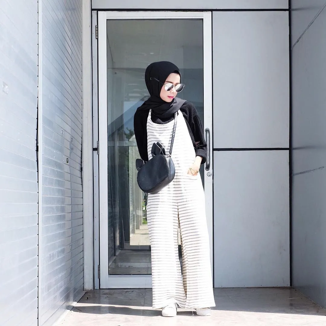 7 Alternatif Bawahan Anti Ketat, Buat Kamu Cewek Berhijab Yang Mulai Bosan Pakai Celana Jeans 16