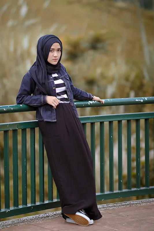 9 Style Yang Nggak Biasa Buat ke Kampus, Buat Kamu Cewek-cewek Selaw dan Ogah Ribet 18