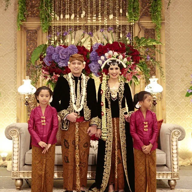 Pendamping Pengantin Cilik Memang Menggemaskan. 9 Kegemasan ini Dijamin Makin Bikin Kamu Ngebet Cepet Nikah Deh!
