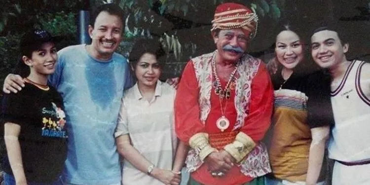 Anak 90-an Wajib Baca! 10 Sinetron yang Gak Bisa Kamu Temuin Sekarang. Bikin Kangen Aja. 15