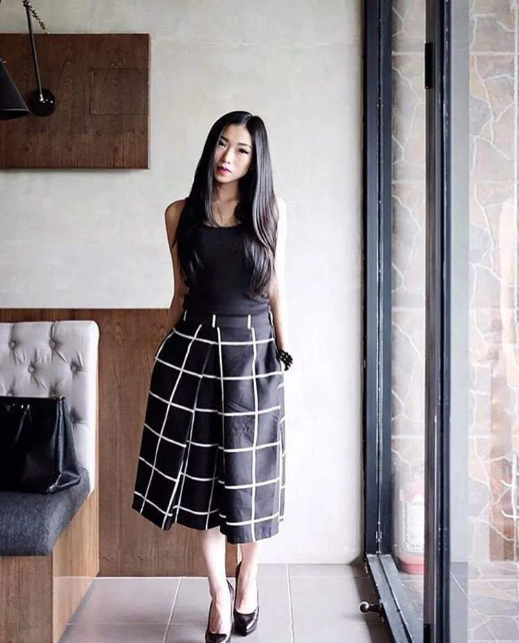 Tampil Awet Muda dan Elegan Setiap Hari itu Bisa Diusahakan Dengan Cara Berpakaian Lho. Yuk Intip 7 Tips Fashion Ini Agar Aura Mudamu Makin Bersinar 11