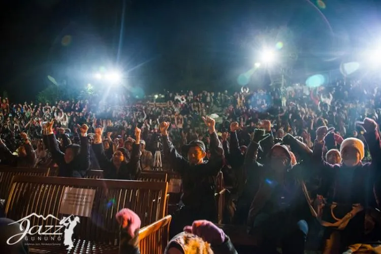 Jazz Gunung Bromo, Pesta Merdeka dalam Harmoni Alam Nusantara. Inilah Konser Musik Jazz Terbesar di Alam Terbuka! 11