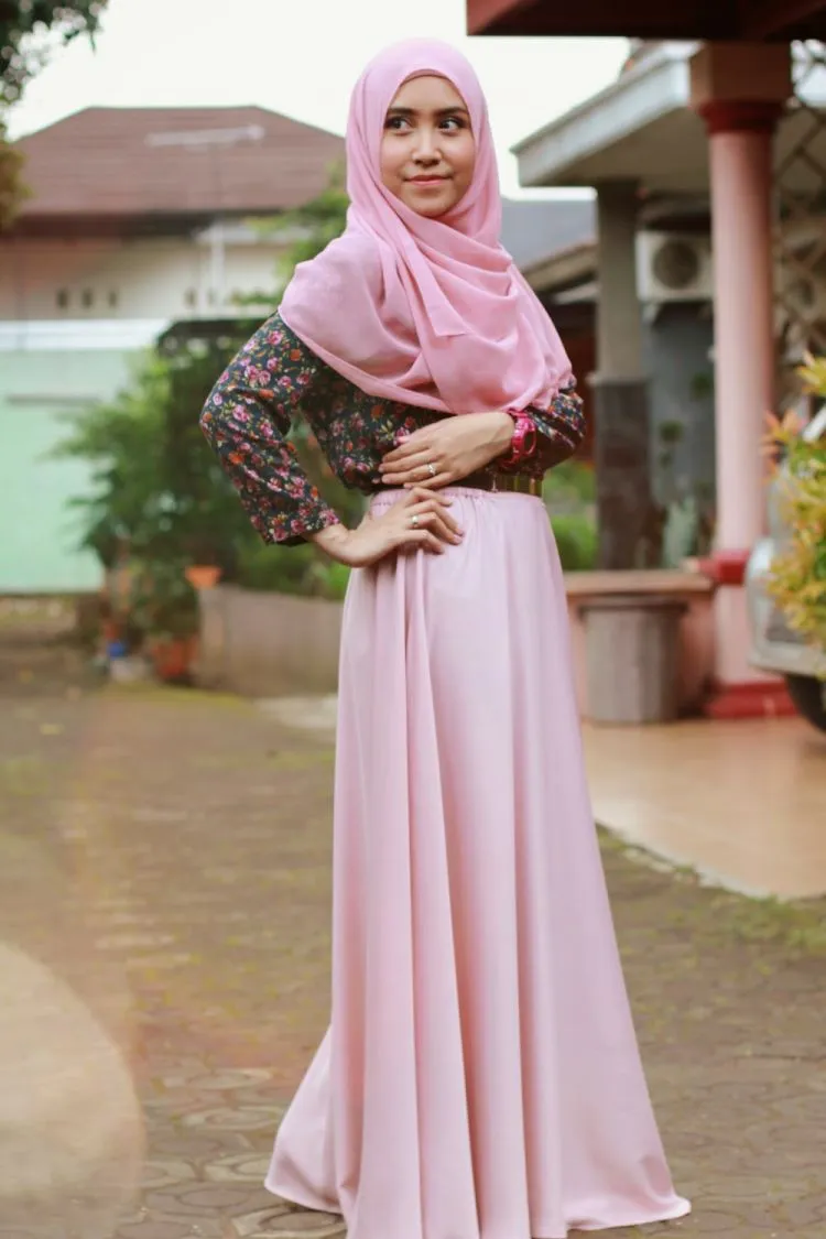 Inspirasi Fashion untuk Kamu Si Paha Besar yang Ingin Tampil Lebih Ramping dan Bersinar 26