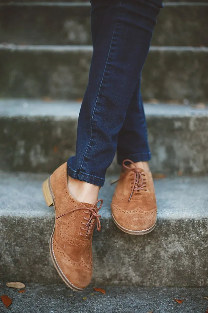 Sepatu Nyaman yang Nggak Ber-Heels Memang Dicari. Ini 11 Sepatu yang Harus Kamu Punya, Agar Aktifitas Tetap Bersemangat! 15