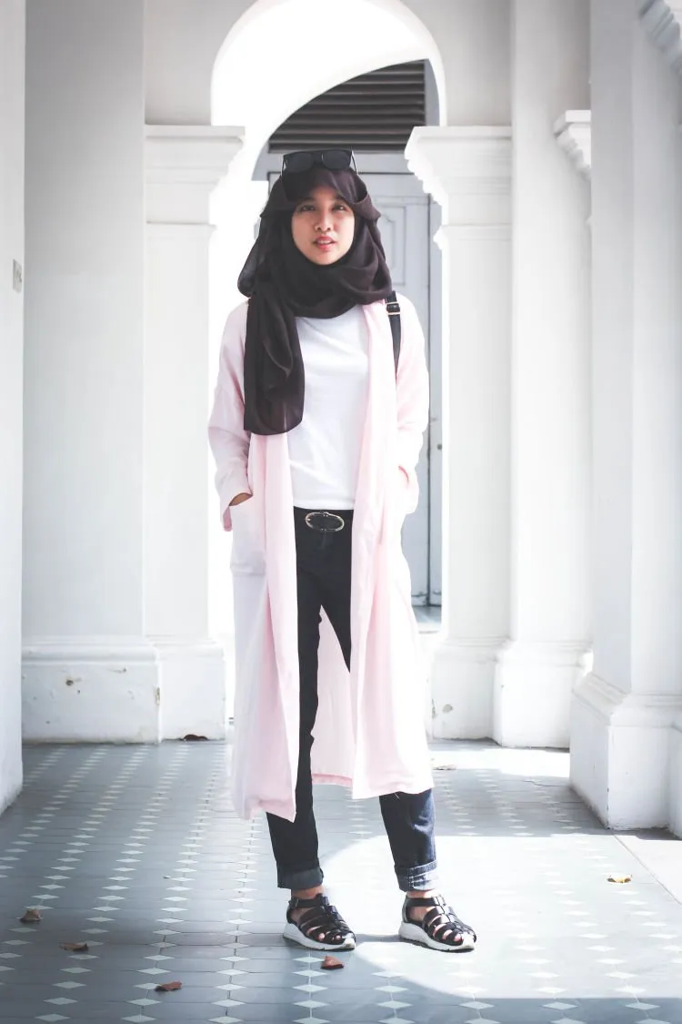 Inspirasi Fashion untuk Kamu Si Paha Besar yang Ingin Tampil Lebih Ramping dan Bersinar 21