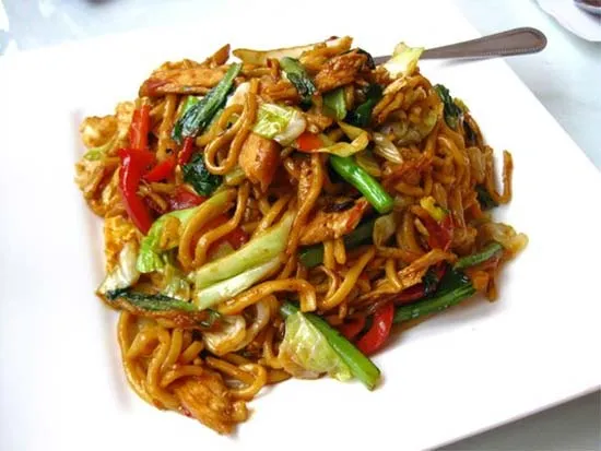 Hati-hati Sama 10 Makanan Ini. Diet Berbulan-bulan Bisa Gagal Seketika~ 17