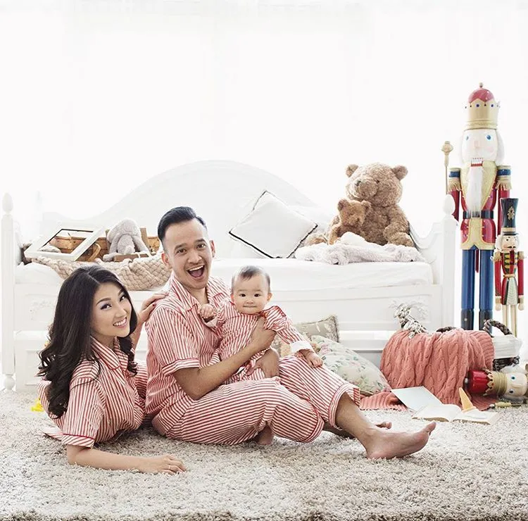 Bukan Karena Mentang-Mentang Sudah Berstatus Istri, Baju-bajumu Jadi Identik dengan Daster Saja. 7 Tips Sederhana Agar Tetap Cantik Walau Sedang di Rumah. 13