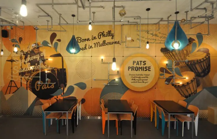10 Inspirasi Desain Cafe yang Keren Abis dan Bakal Bikin Bisnismu Laris! 11