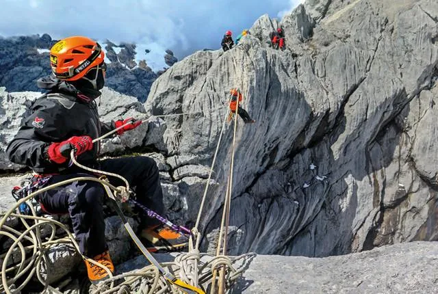 Dalam Waktu Seminggu, Tiga Kabar Duka Tersiar dari Kalangan Pendaki. Semoga Jadi Duka Terakhir di Gunung!
