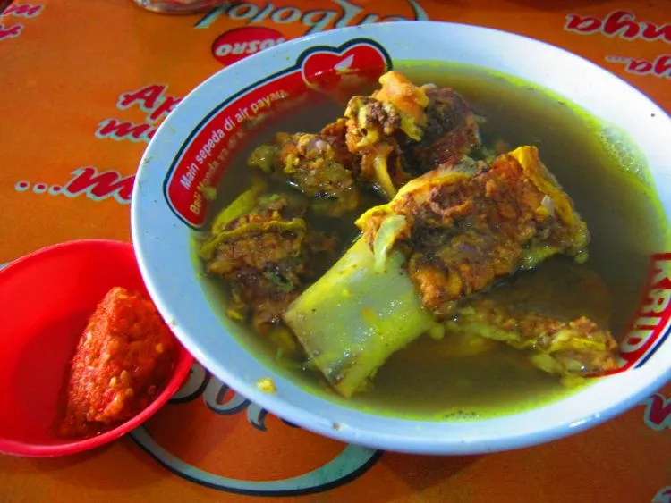 Wisata Alam yang Keren di Lombok Makin Lengkap dengan Kuliner Khas Sasak! Rasanya Begitu Menggoda! 19
