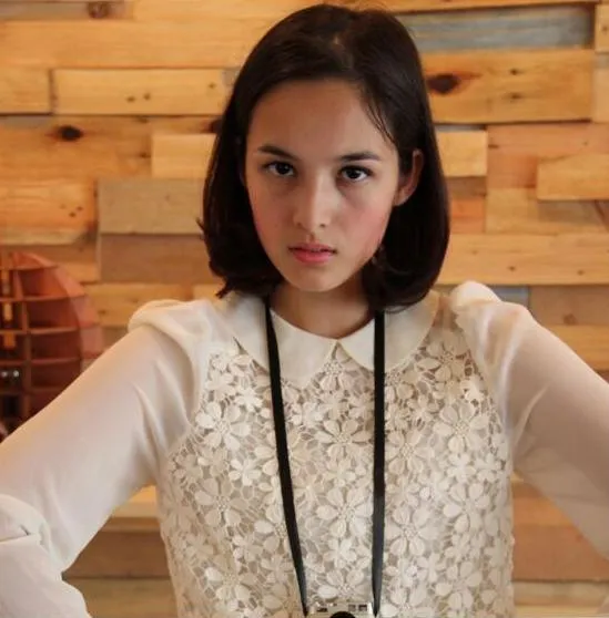 Punya Temen Cewek Cakep yang Hubungin Cuman Pas Butuh Bantuan Doang? Ini lo Hal-hal yang Bisa Kamu Usahakan Buat Nolak Mereka 11