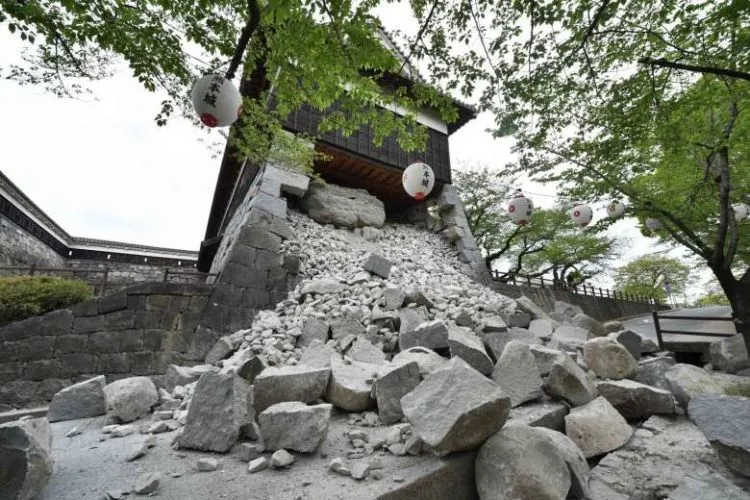 Gempa Besar Mengguncang Kumamoto, Jepang! Sudahkah Doamu Dikirimkan Untuk Mereka? 16