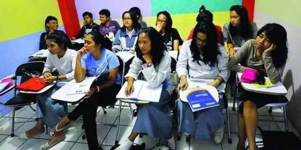 Buat Menyemangati Mereka yang Sedang Berjuang Dalam UN, Inilah Beberapa Hal yang Bisa Kamu Kenang 13