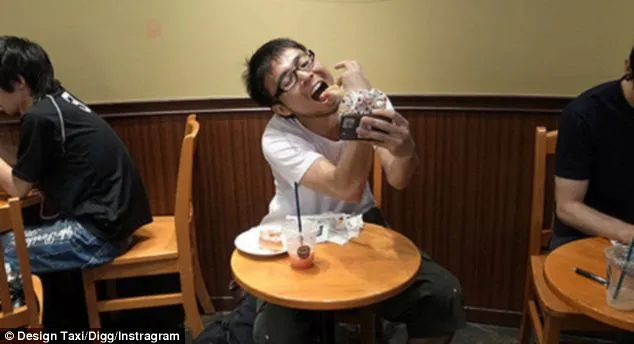 Cowok Jomblo Gak Perlu Galau Saat Malam Minggu. Aktivitas Berikut Ini Bisa Membuat Malam Minggumu Menjadi Tak Kelabu 10
