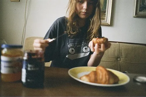9 Tips Buat Kamu yang Doyan Makan Tapi Tetap Ingin Jaga Berat Badan 15
