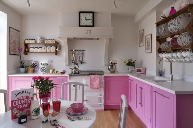 13 Dekorasi Dapur yang Bisa Jadi Inspirasi Buat Rumah Idaman Kamu di Masa Depan 24