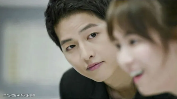 Descendant of The Sun Endingnya Emang Happy, Tapi Kurang Greget Nggak Sih? 8