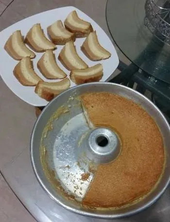 7 Resep Kudapan Manis Berbahan Biskuit. Bikinnya Gampang, Spesial Buat Dia yang Paling Disayang... 10