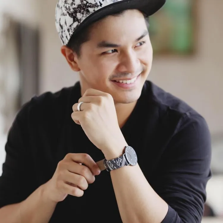 Cowok Berwajah Oriental Memang Tak Pernah Gagal Bikin Hati Berdebar. Ini 6 Alasannya! 10