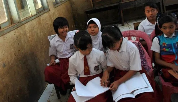 Dari yang Kocak Sampai yang Menjijikkan, Inilah 15 Kenangan Zaman SD yang Pasti Bikin Kamu Ketawa-tawa Sendiri! 27