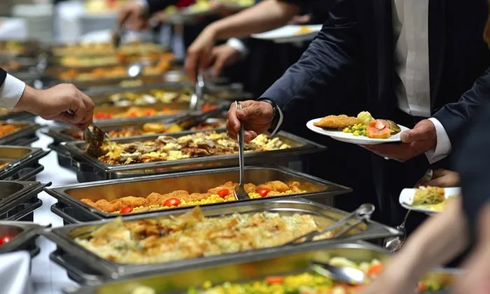Mau Udah Siap Nikah Atau Masih Pengen Aja, Tahu 9 Tipe Tamu Kondangan Ini Wajib Hukumnya 11