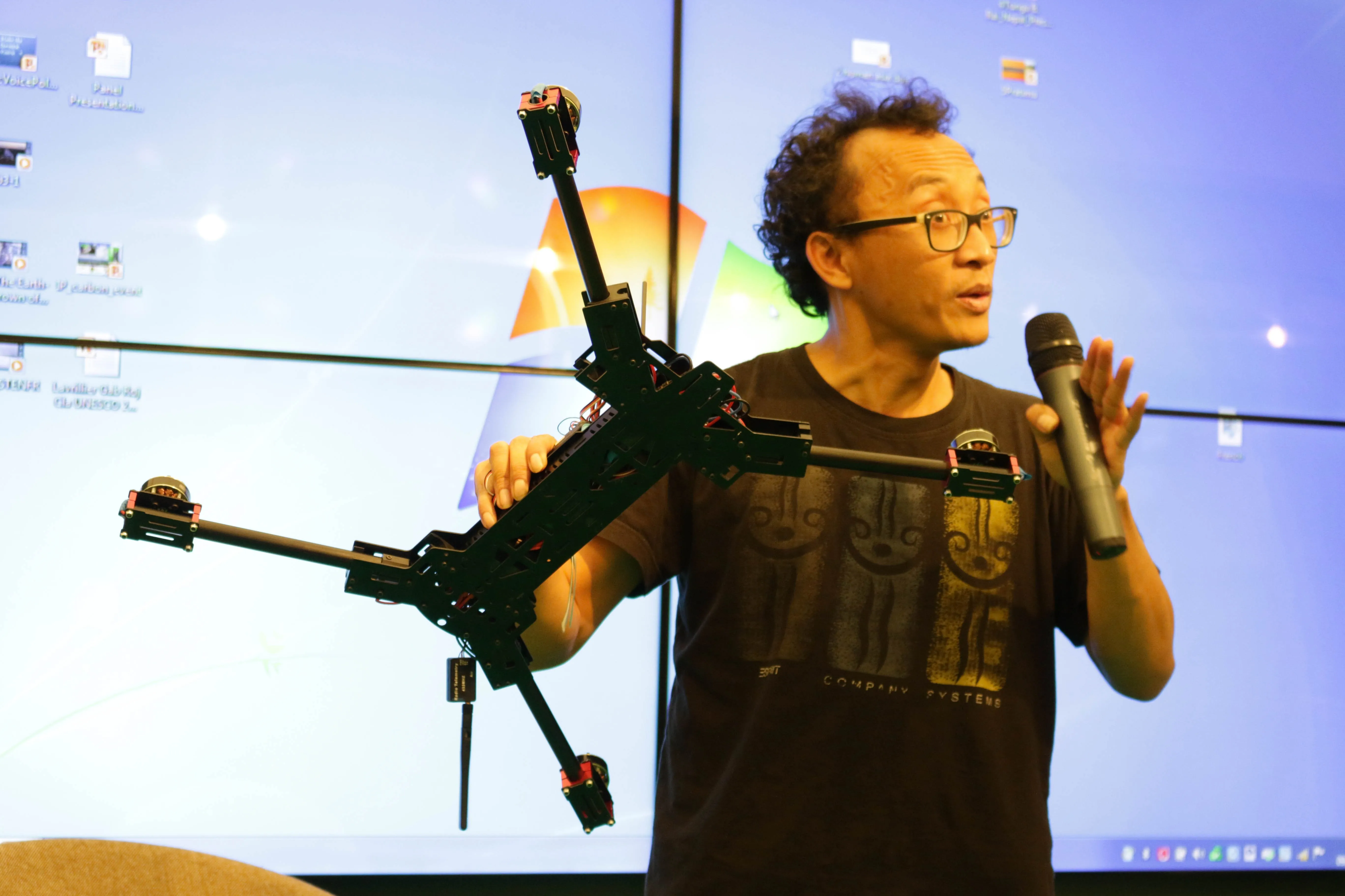 Kita Patut Bangga Sama Radja, Si Perakit Drone Murah Yang Ternyata Arek Malang. Bikin Indonesia Dipandang Dunia 5
