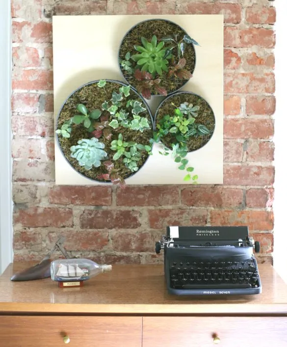 13 Inspirasi Vertikal Garden Indoor & Outdoor Minimalis 16