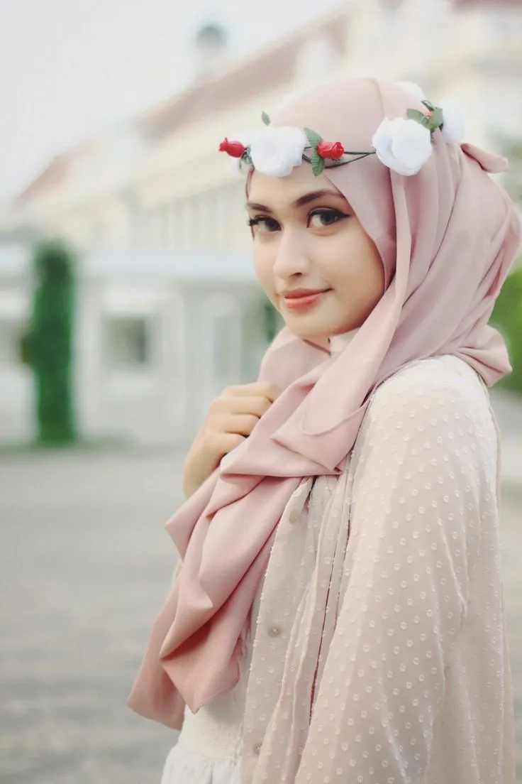 Ini Beberapa Alasan Tentang Mengapa Cowok Bisa Suka Banget Sama Cewek Berjilbab 9