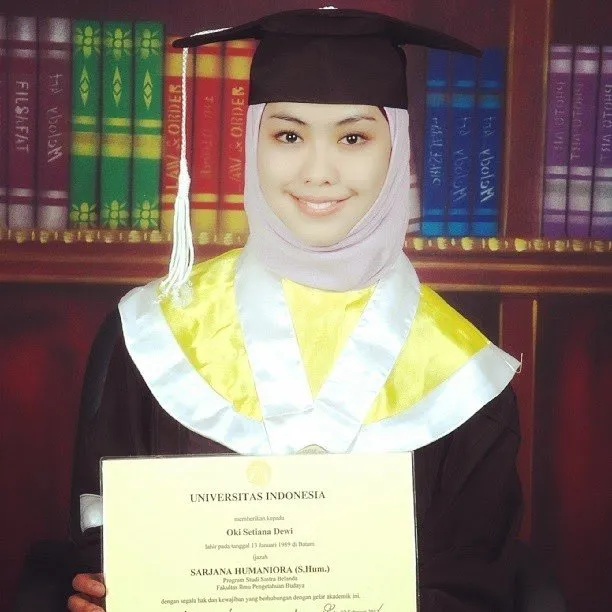 Daripada Menebar Benci Lewat Petisi, Ketahui Dulu 6 Hal yang Layak Dihargai dari Oki Setiana Dewi 7